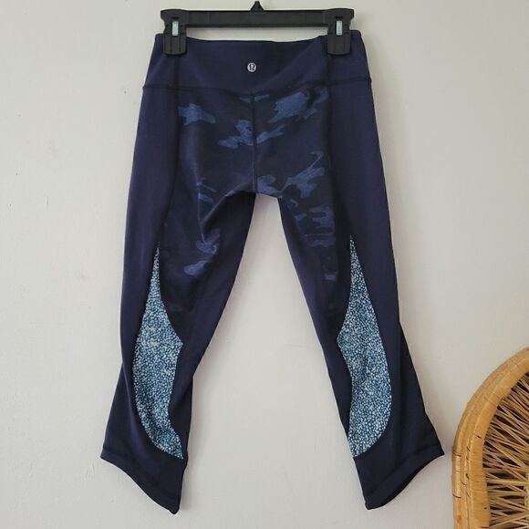 Lululemon Sashiko Wunder Under Crop Pants 6 Navy Blue Camo - Picture 6 of 6